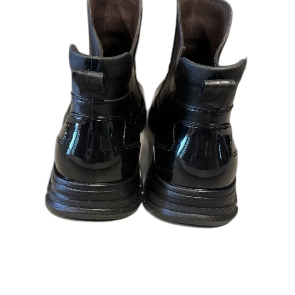 Albicker rain boots